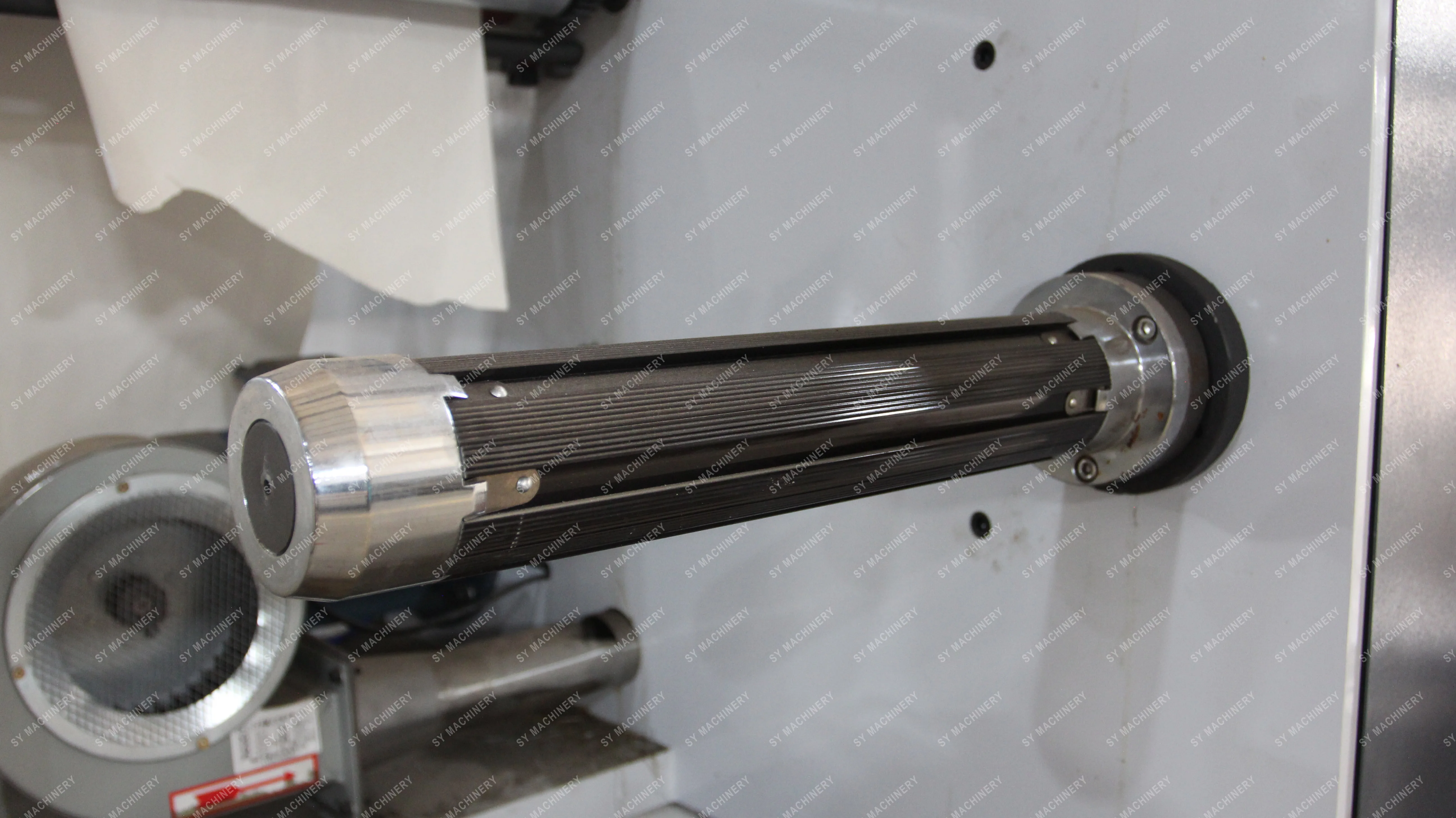 Automatic Rotary Die Cutting And Slitting Rewinding Machine Self-Adhesive Label Slitter Rewinder For Printed Pearl Film Label