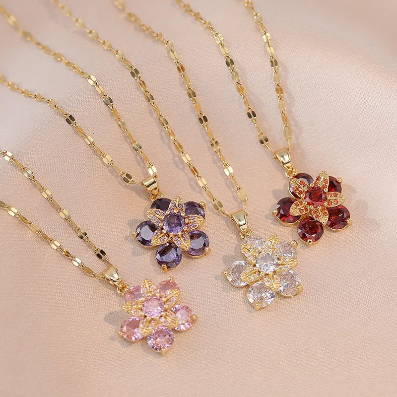 Factory Wholesale Light Luxury Stainless Steel Chain Necklace Rotatable Big Flower Necklace Cubic Zircon Necklace for Women