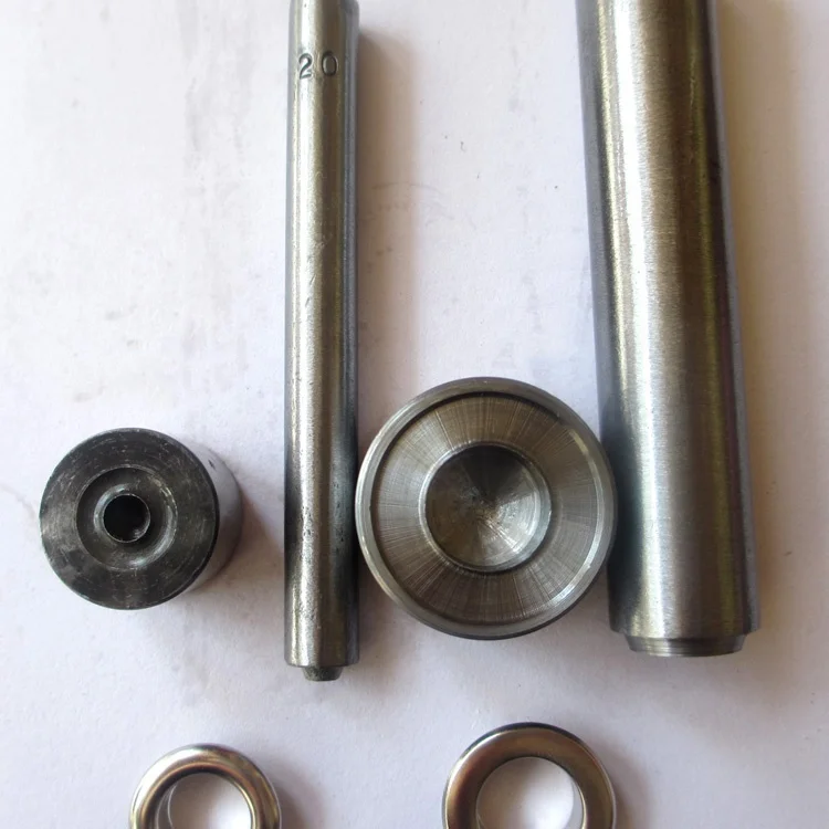 Hot Sale Hand Punching Eyelet Install The Grommet Mold Hand Tool for Eyelets Iron for DIY Jean, Belts Strict Quality Control