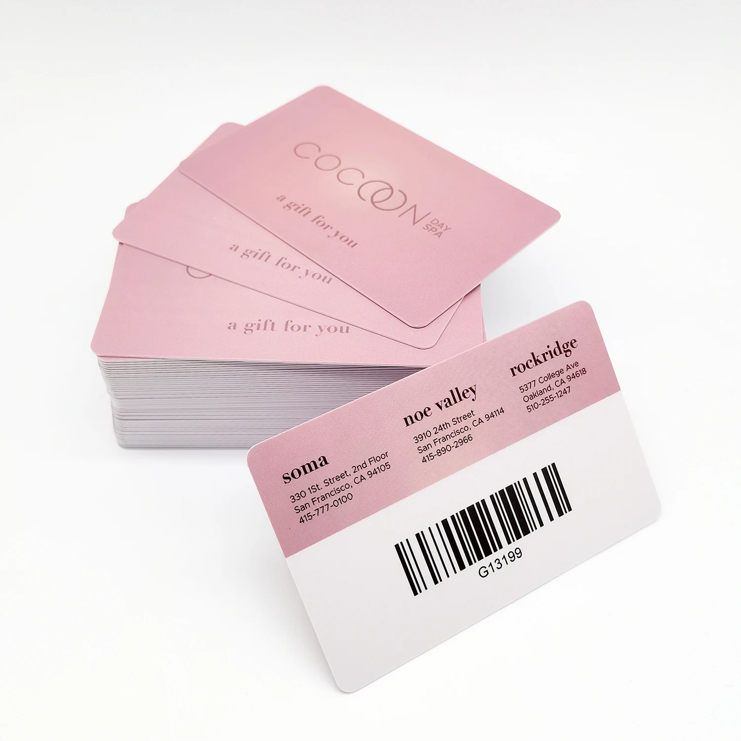Customized LOGO Printing Plastic beauty spa gift card with unique Barcode