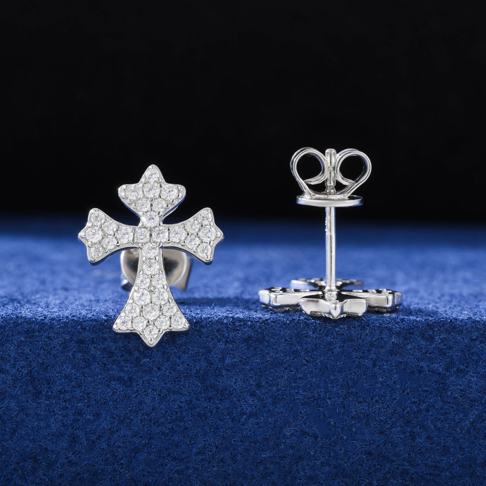 Fine Mens Christian Jewelry White Gold 925 Sterling Silver Vvs Moissanite Diamond Cross Stud Earrings For Party