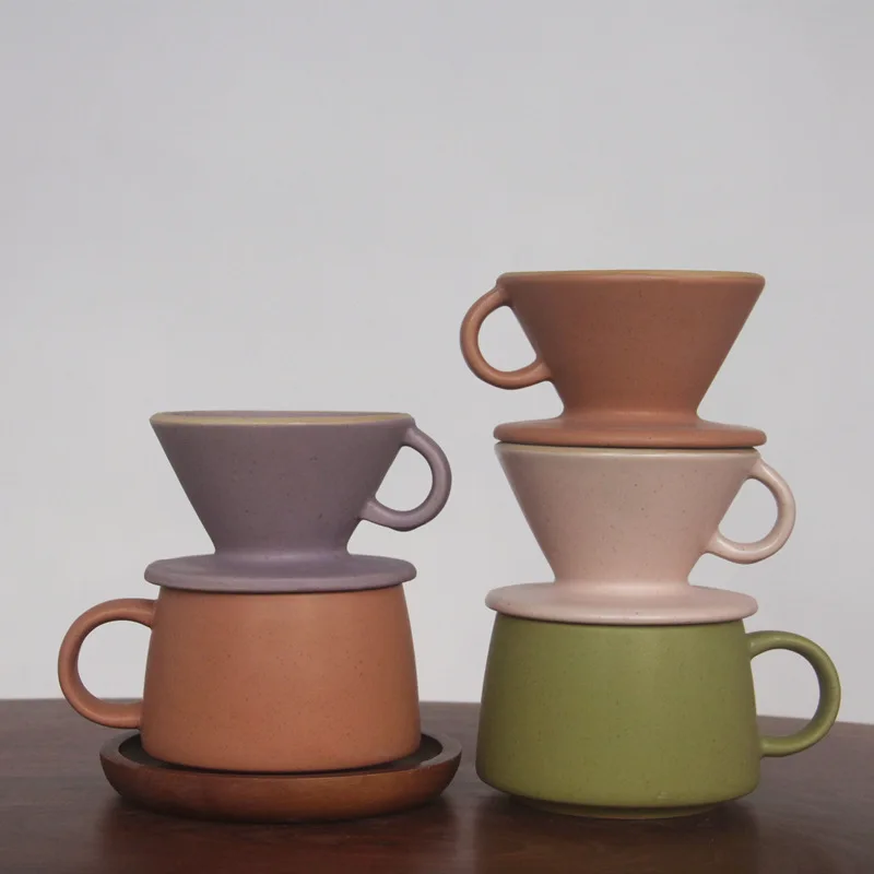 Simple Article 18 Inner Flow Textured Three-Hole Filter Ceramic Hand Coffee Filter Coffee Cup Set