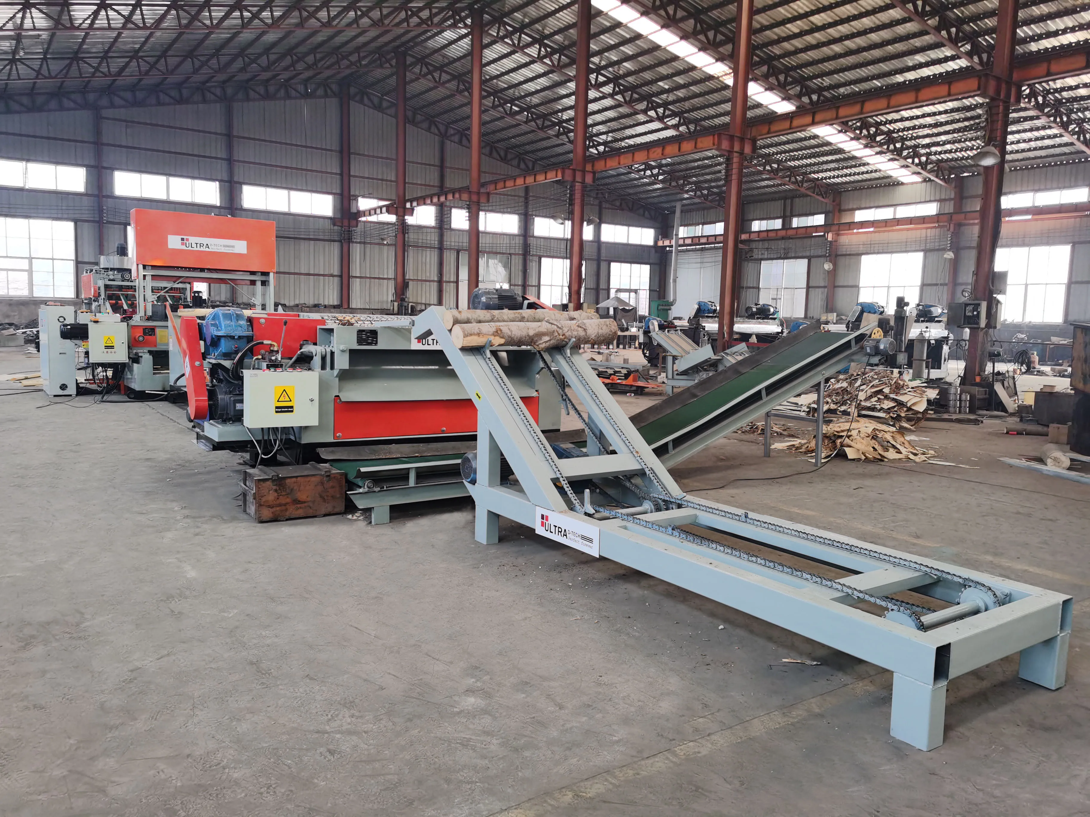 Different Models Spindleless Veneer Peeling Machine For Plywood Making Line