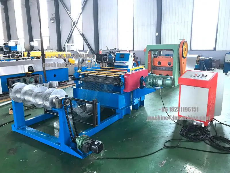 Laiei Equipment for the production of masonry mesh/equipment for the production of CPVA