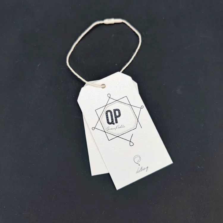 Fashion Printing Textured Paper Swing Tag Embossed Garment Hang Tag Coated Paper Tags