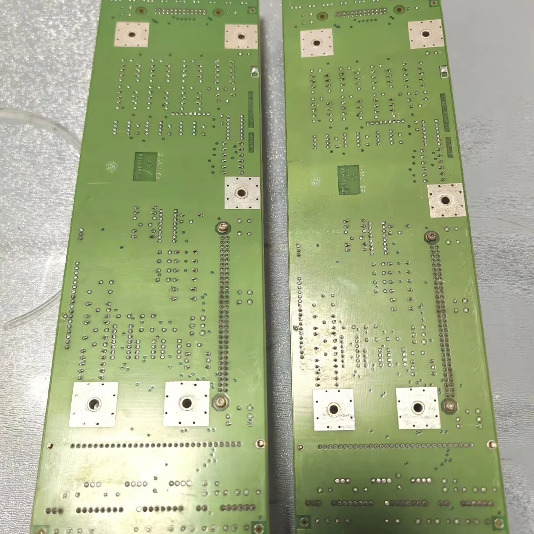 Привод питания Siemens 6SE7031-2HF84-1BG0 6SE7031-7HH84-1HJ0 6SE7031-7HG84-1JA1