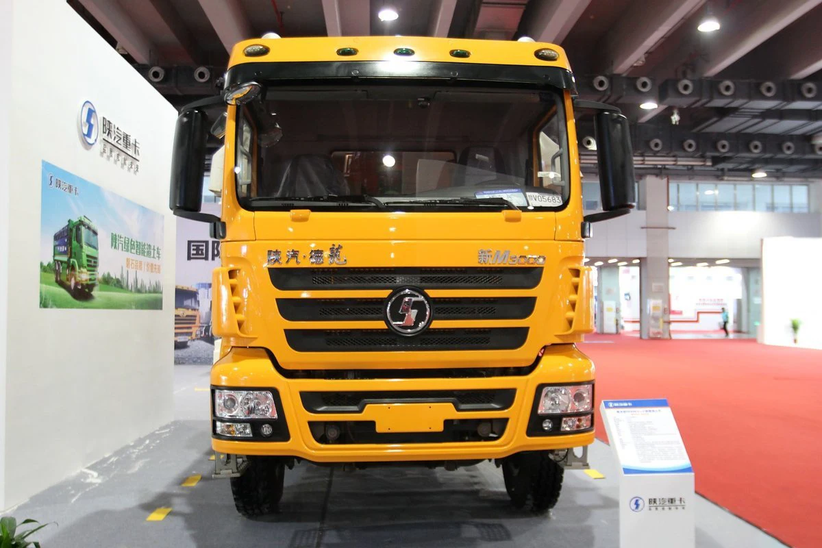 Chinese manufacturer 6x4 diesel euro 4 emission level 10 speed manual transmission 10 wheelers 11.00r20 tyres 25 ton dump truck