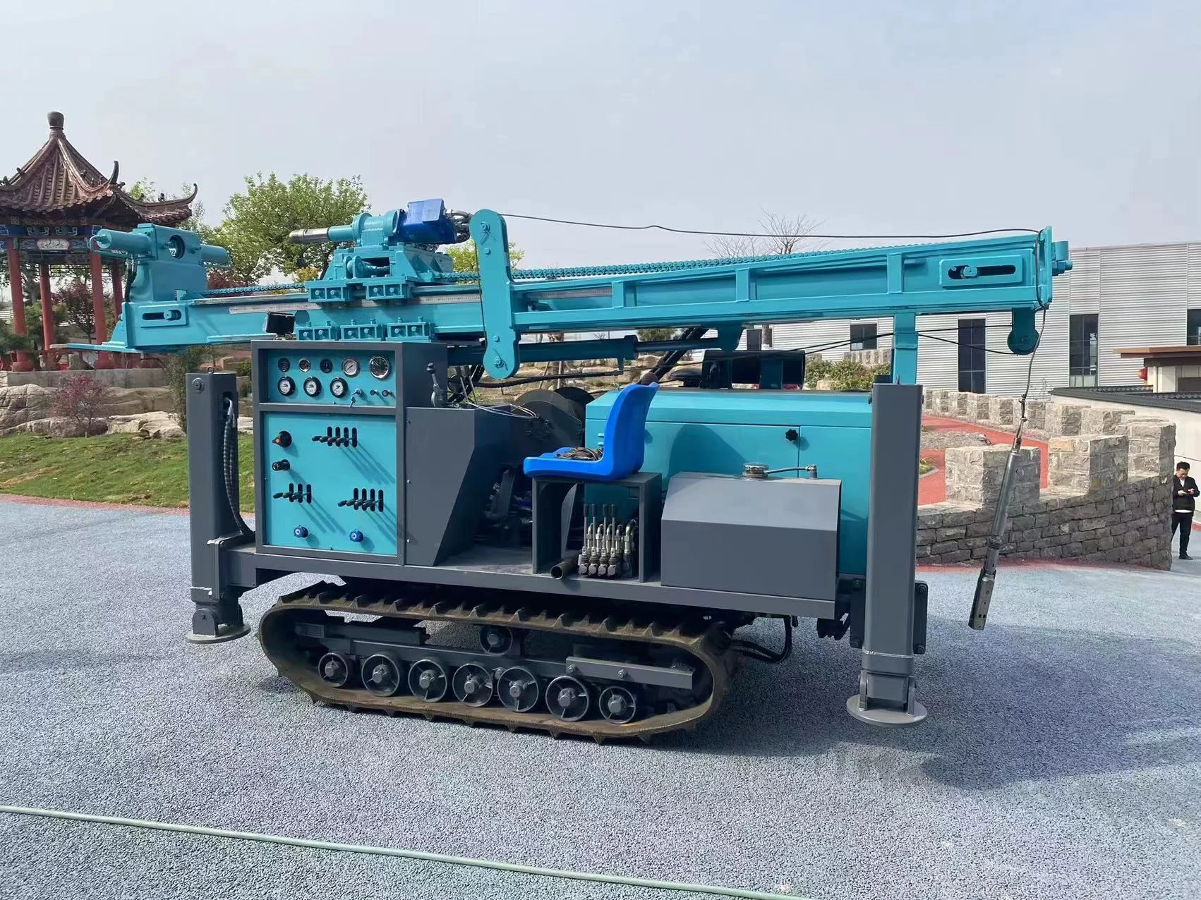 300M500M600M Core drilling rig, Full hydraulic rope crawler, Gold mine mining geological survey