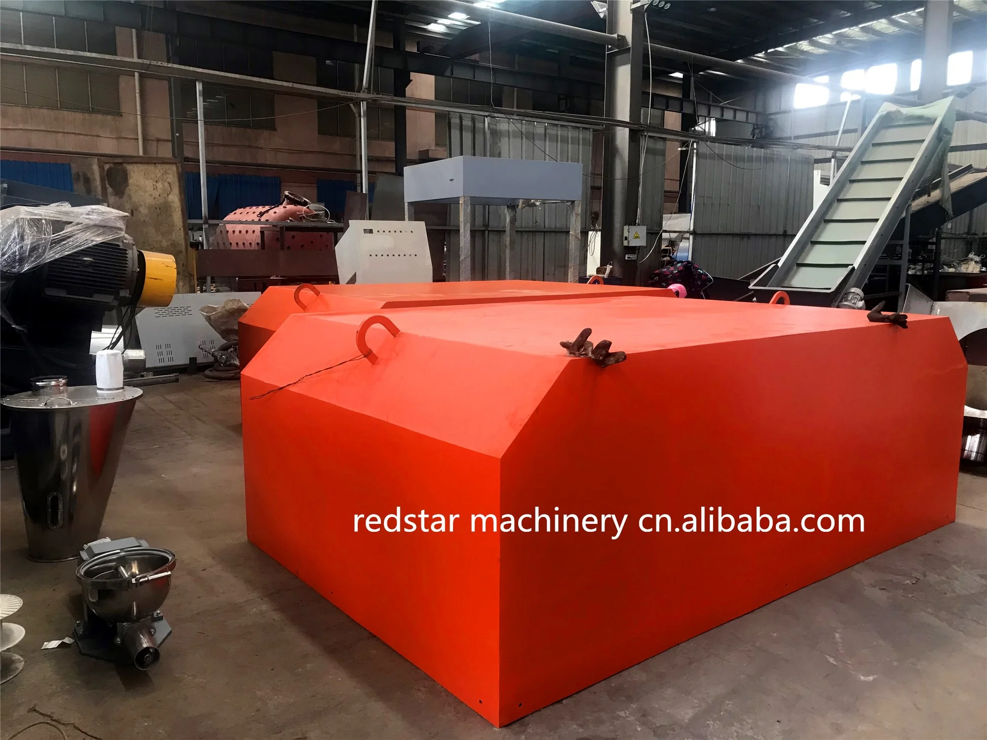 REDSTAR Scrap car shell, motor high power metal double shaft shredder for sale