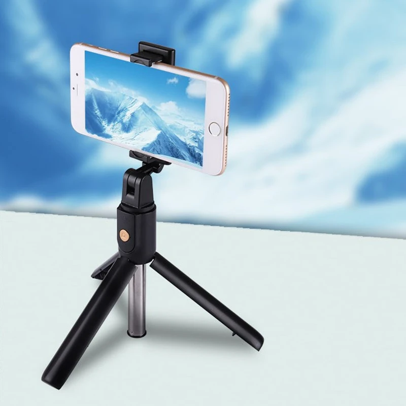 Fashion hot K07  Selfie Stick Remote Tripod Mobile Universal Live Camera Artifact Multifunction selfie stick