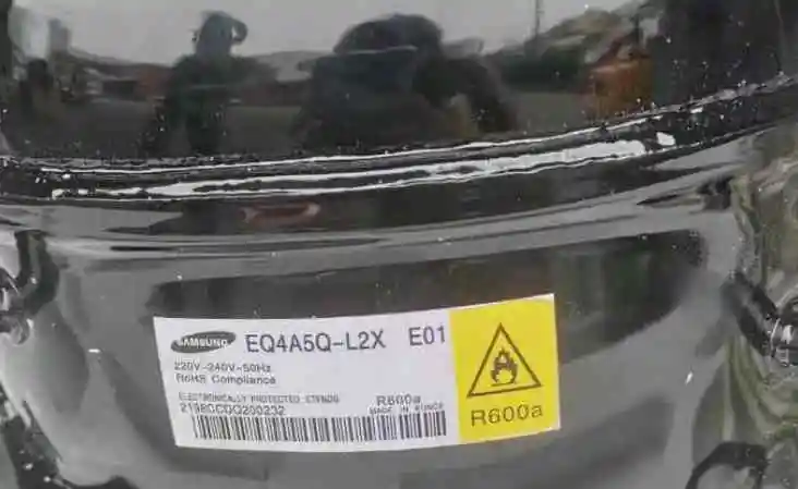  Совершенно новый samsung холодильник инверторный компрессор EQ4A5Q-L2X E01