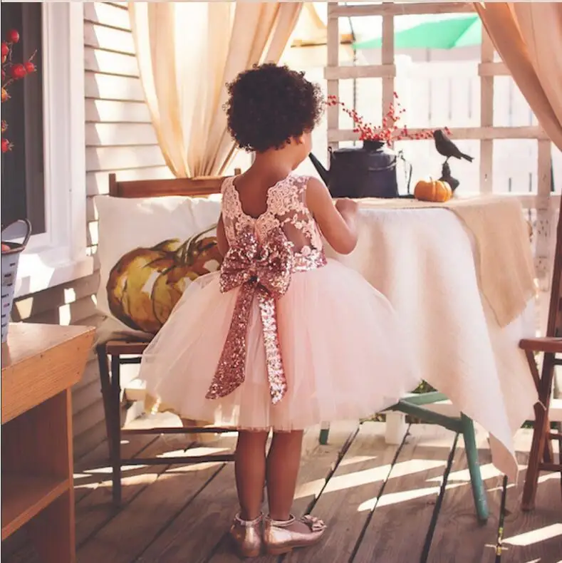 Wholesale Fashion 2018 Golden Big Bow Backless Princess Cute Little Girl kids Party Dress