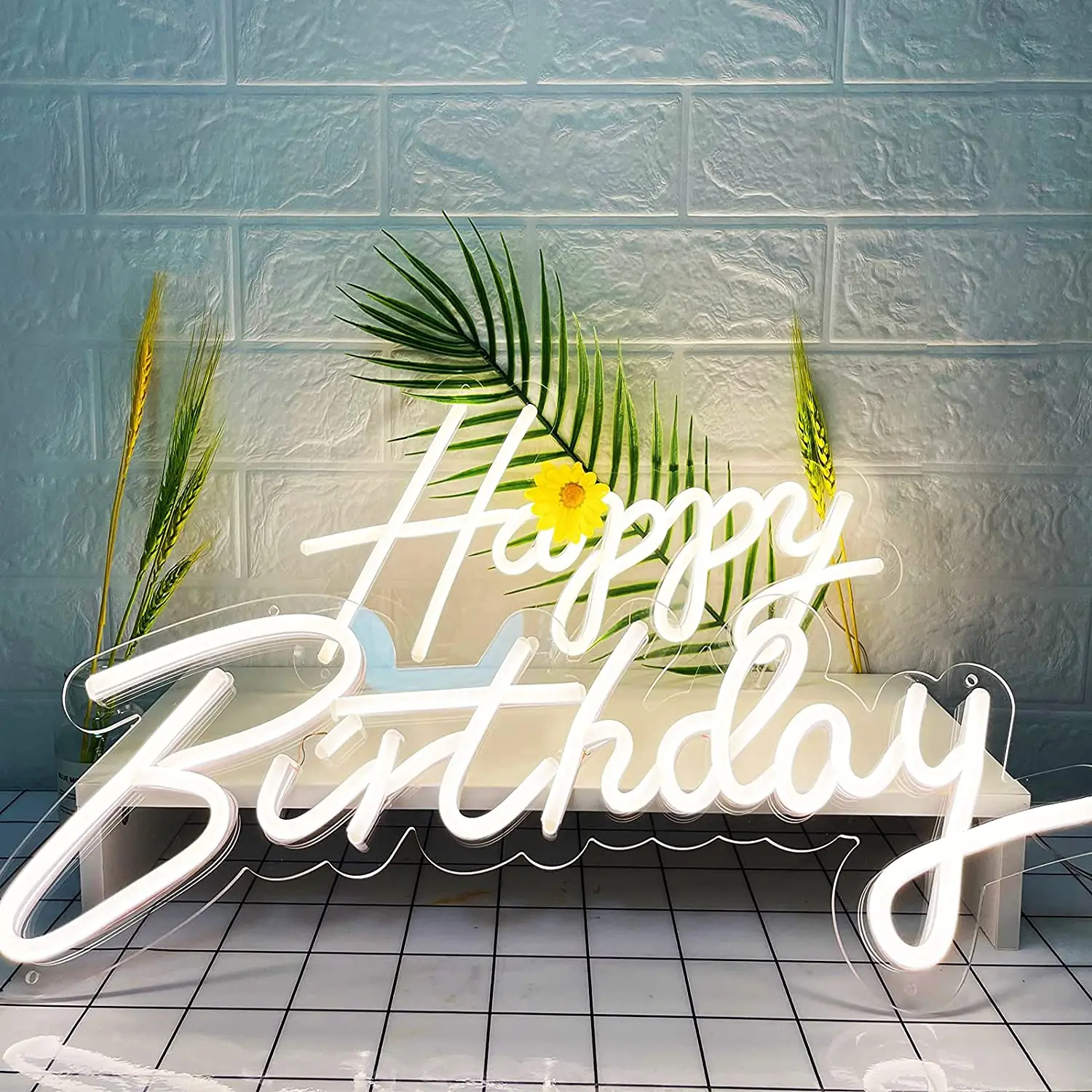 Hot Romantic Fast Delivery Woman Body Girly Letter Logo Custom Led Neon Light Sign For Bedroom Home Room Indoor Decor