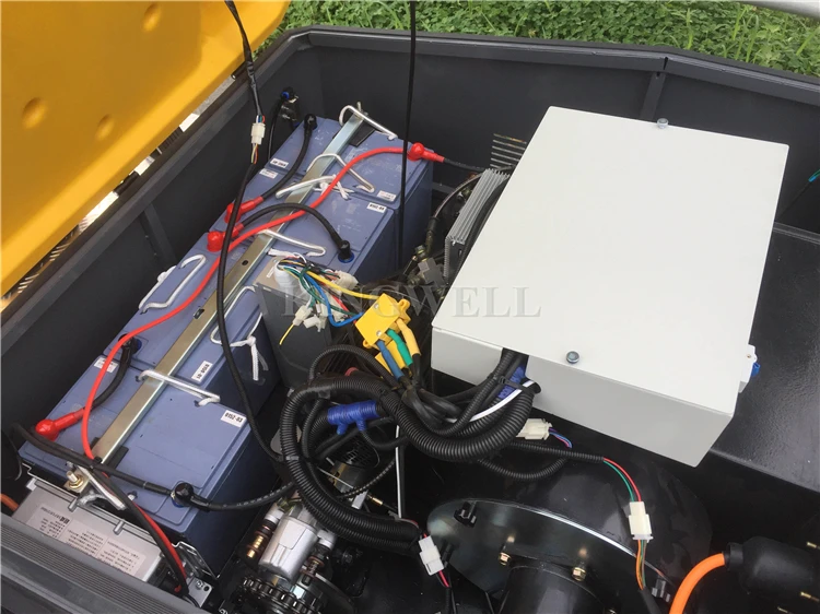 China excellent quality high efficiency street road dust cleaning equipment rechargeable airport driving floor sweeper machine