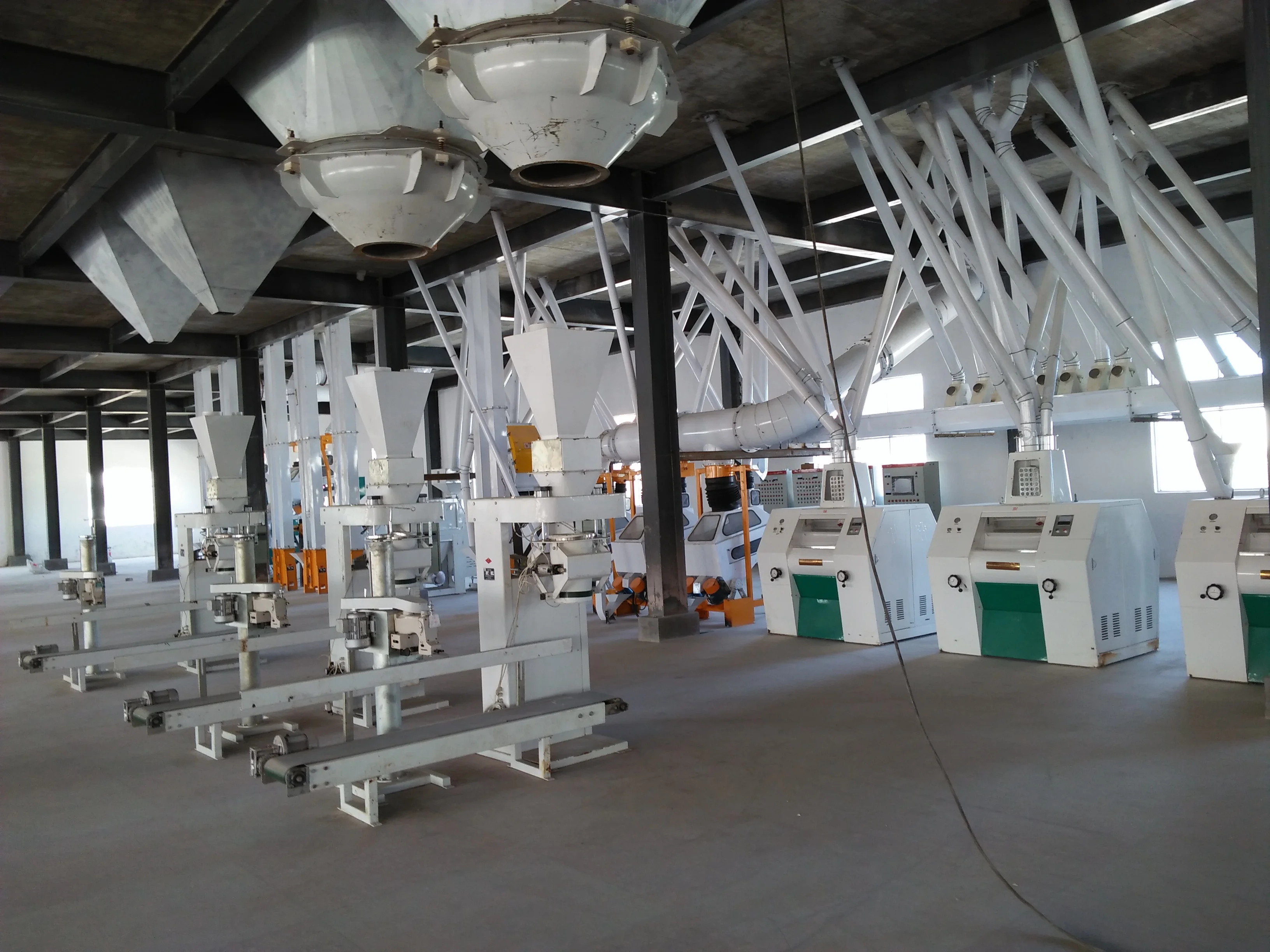 advance technology 100T 120T 150T automatic maize flour mill