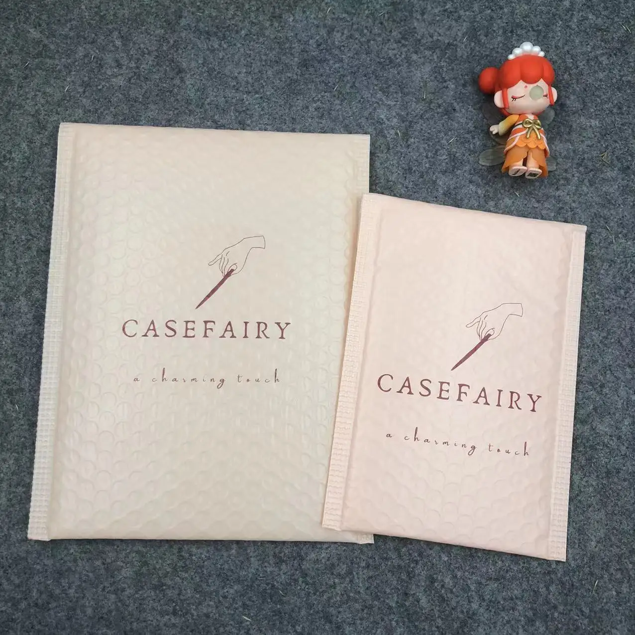 Bubble Envelope Bags Customized Printed Matte  Foil Wrap Padded Packaging Bubble Mailer Bags