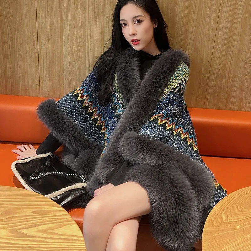 W0022 Luxury ladies faux fur collar shawls cloak thick cashmere women scarf Arabic shawl custom women clothing