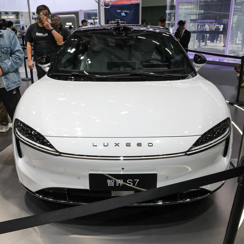 China Ev Car Hua Wei Chery Luxeed S7 2024 Pro Max 855Km 705Km 630Km Long Range Electric Car 800V Fast Charging Aito Luxeed S7