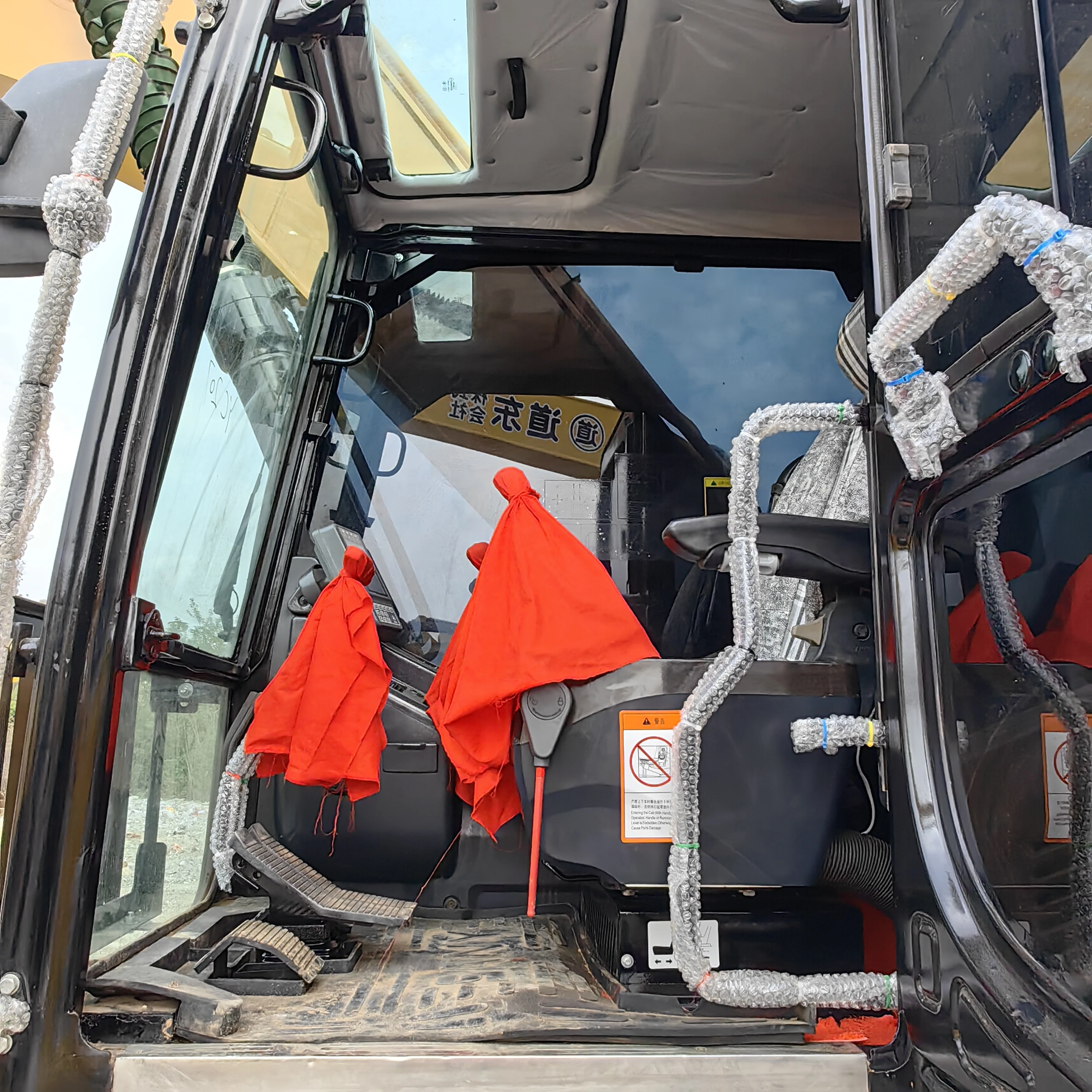 Cheap High Performance original Sany sy235h Second Hand sy235h Excavator Best Seller with Core Components Engine Pump Motor