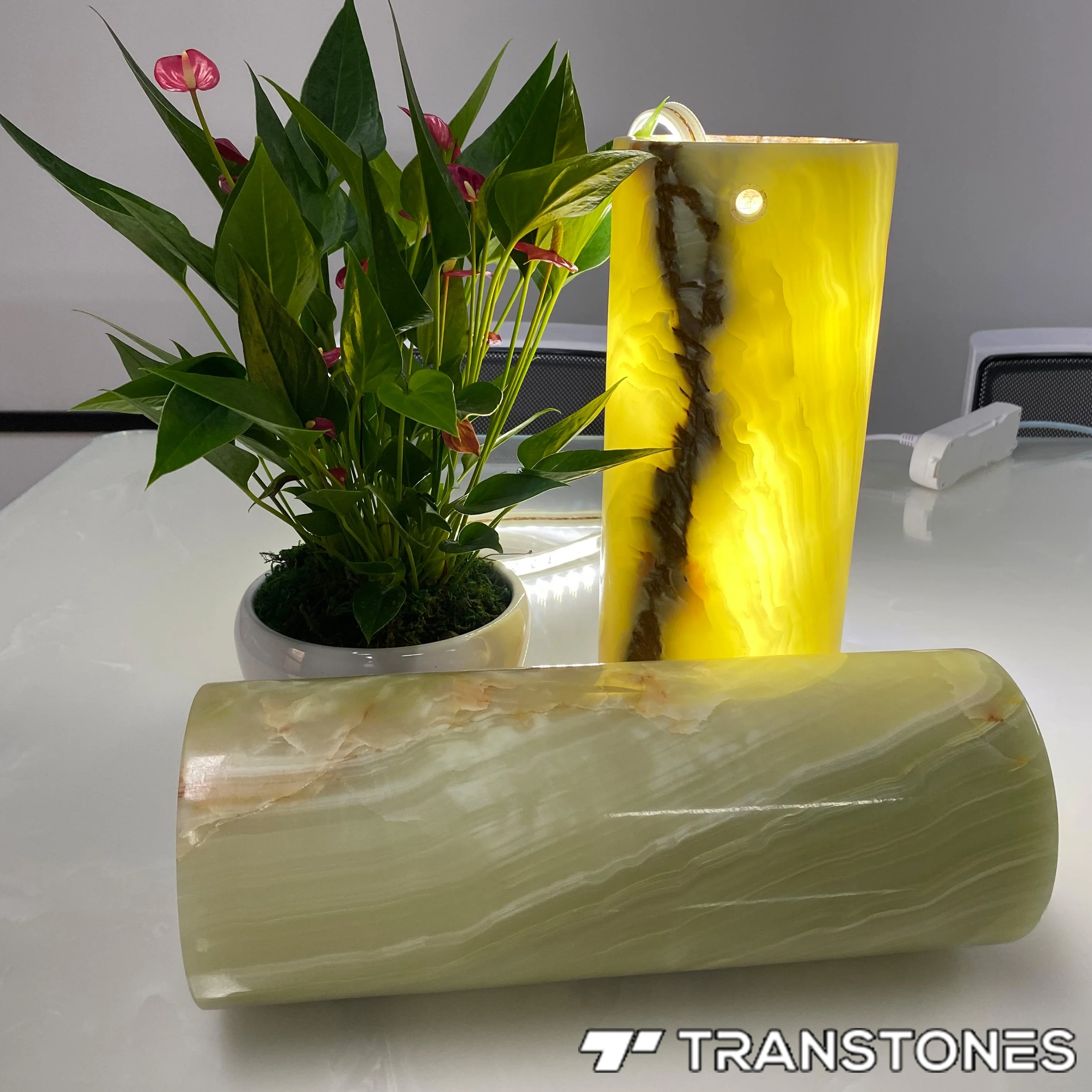 Green Onyx Jade Backlit Stone Translucent Alabaster Marble Polished Slabs Round Lighting Box & Lamp