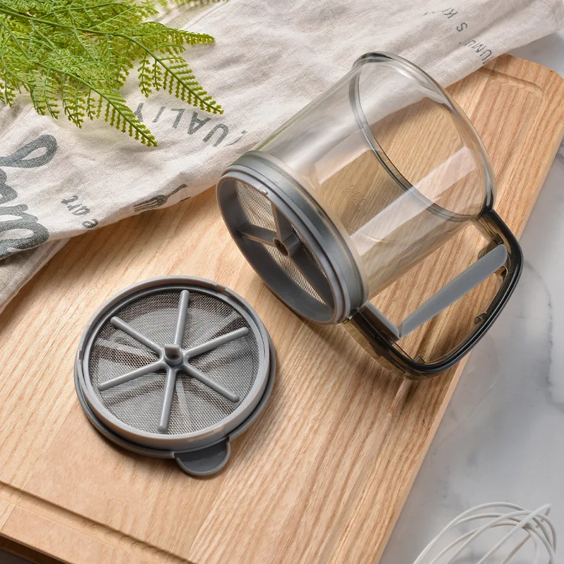 Baking Tool For Kitchen Accessories Multifunctional Sugar Powder Strainer Wholesale Cup Shape Flour Sieve Plastic Flour Sifter