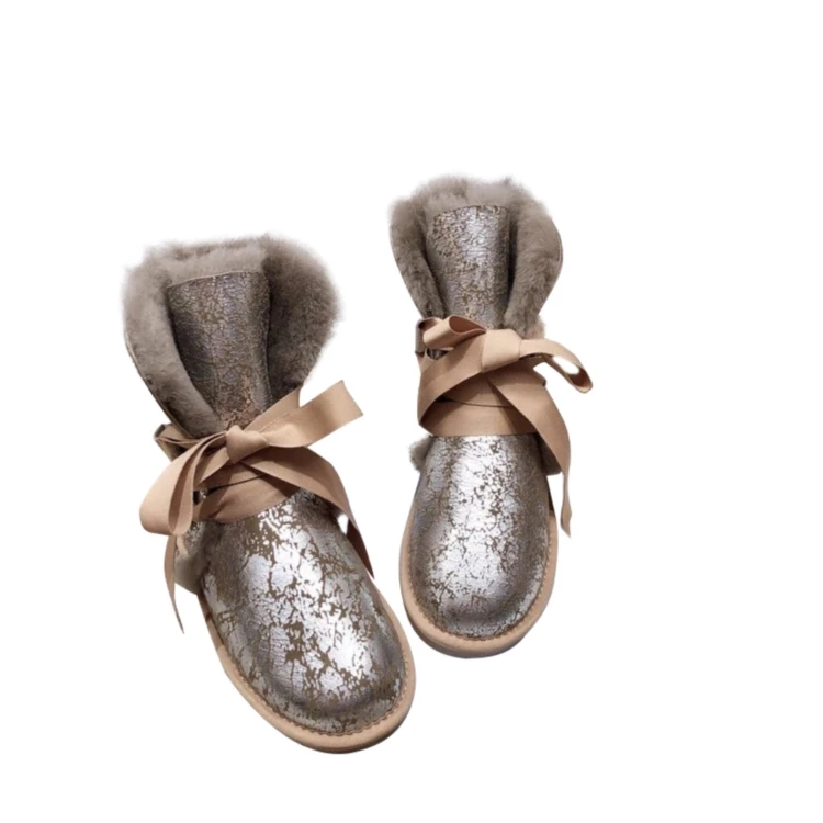 
Factory Supplier New Brand High Waterproof Warm Winter Fashion Winter Plush Snow Boots For Women 