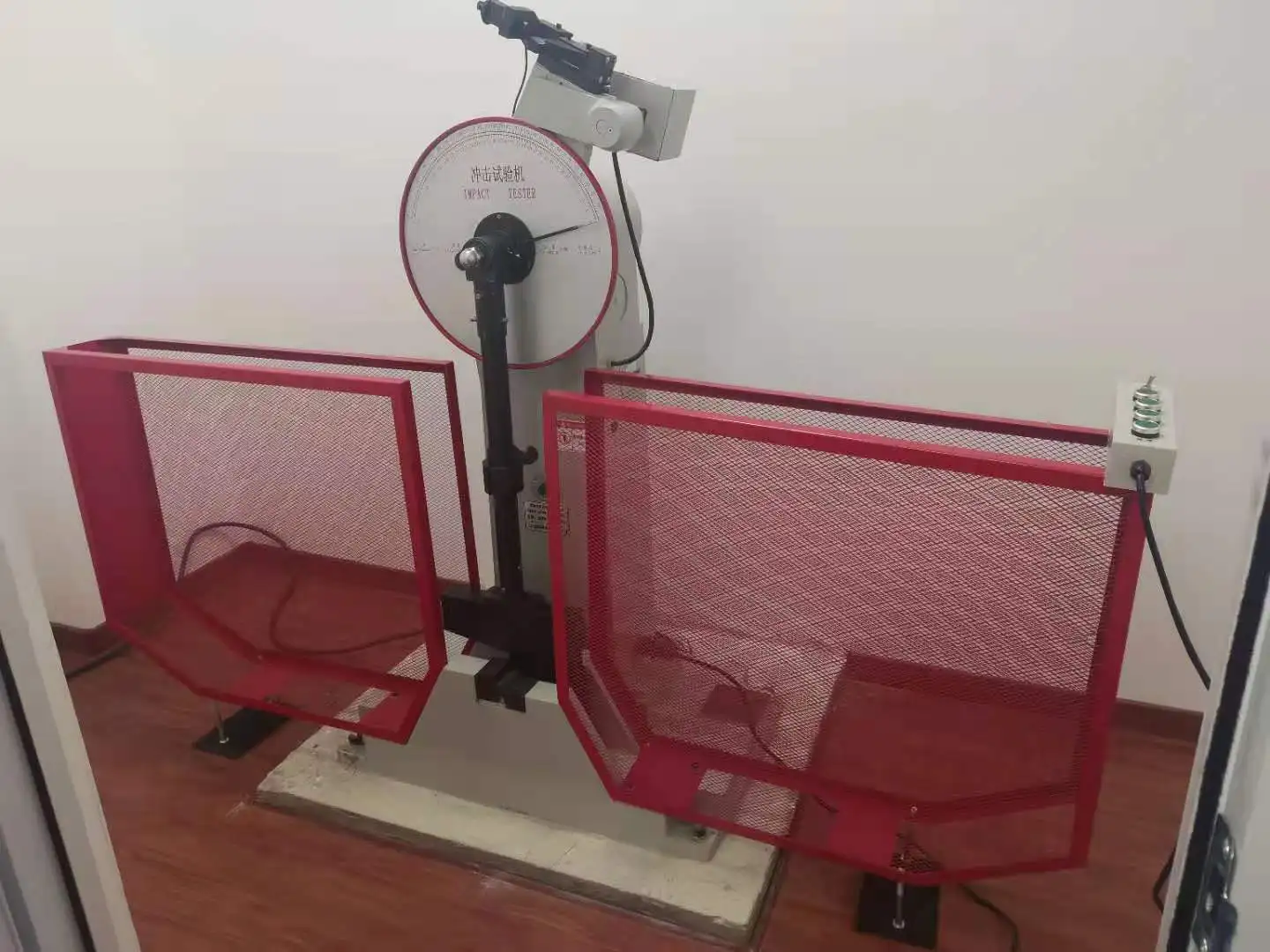 Semi automatic impact testing machine jb-300b manufacturer direct sales spot supply pendulum impact testing machine