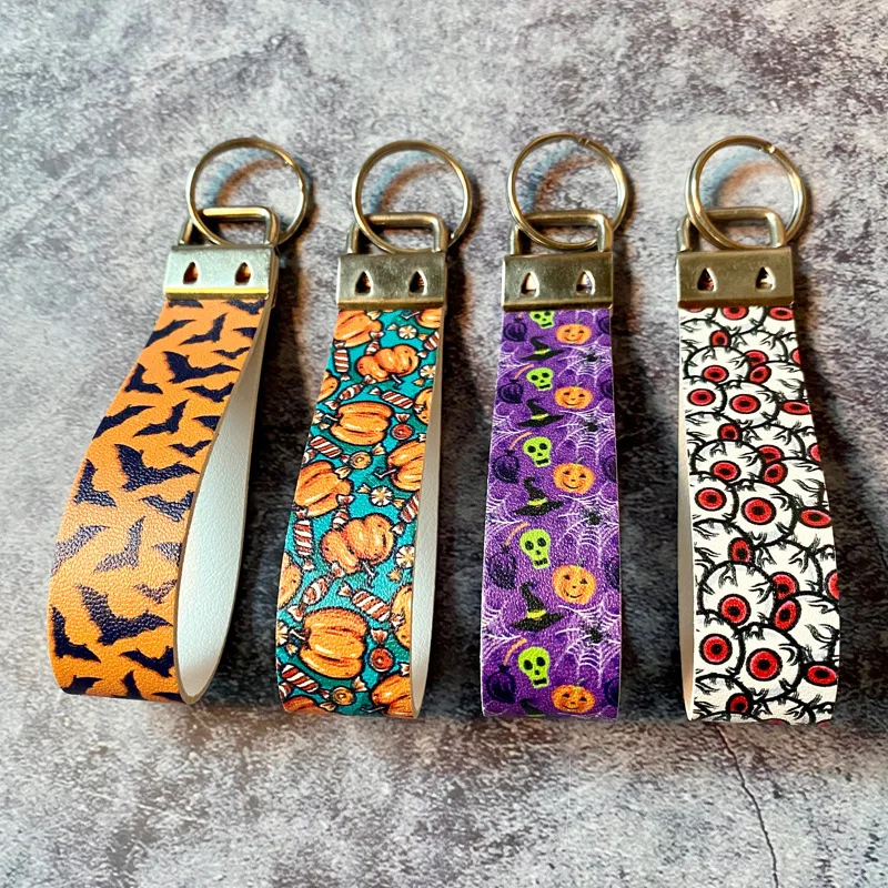 2023 New Halloween Pumpkin Ghost Bat Spider Pattern Pu Leather Car Keyring For Women Men Wristlet Bangle Key Chain