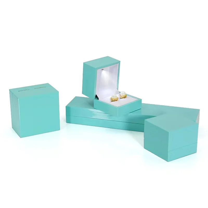 Wedding Creative Luminous LED Light Ring Box Paper Necklace Box with Locket Unique and Stylish Gift Idea