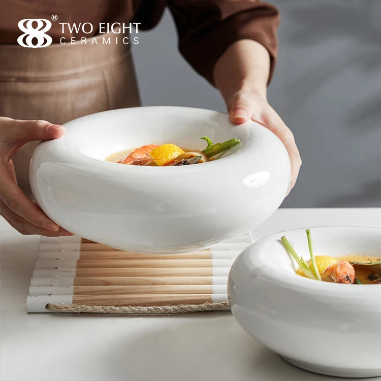 Creative White Ceramic Tableware Salad Dessert Bowl Snack Plate Household Table Decoration Cake Plate Kitchen Utensils Porcelain