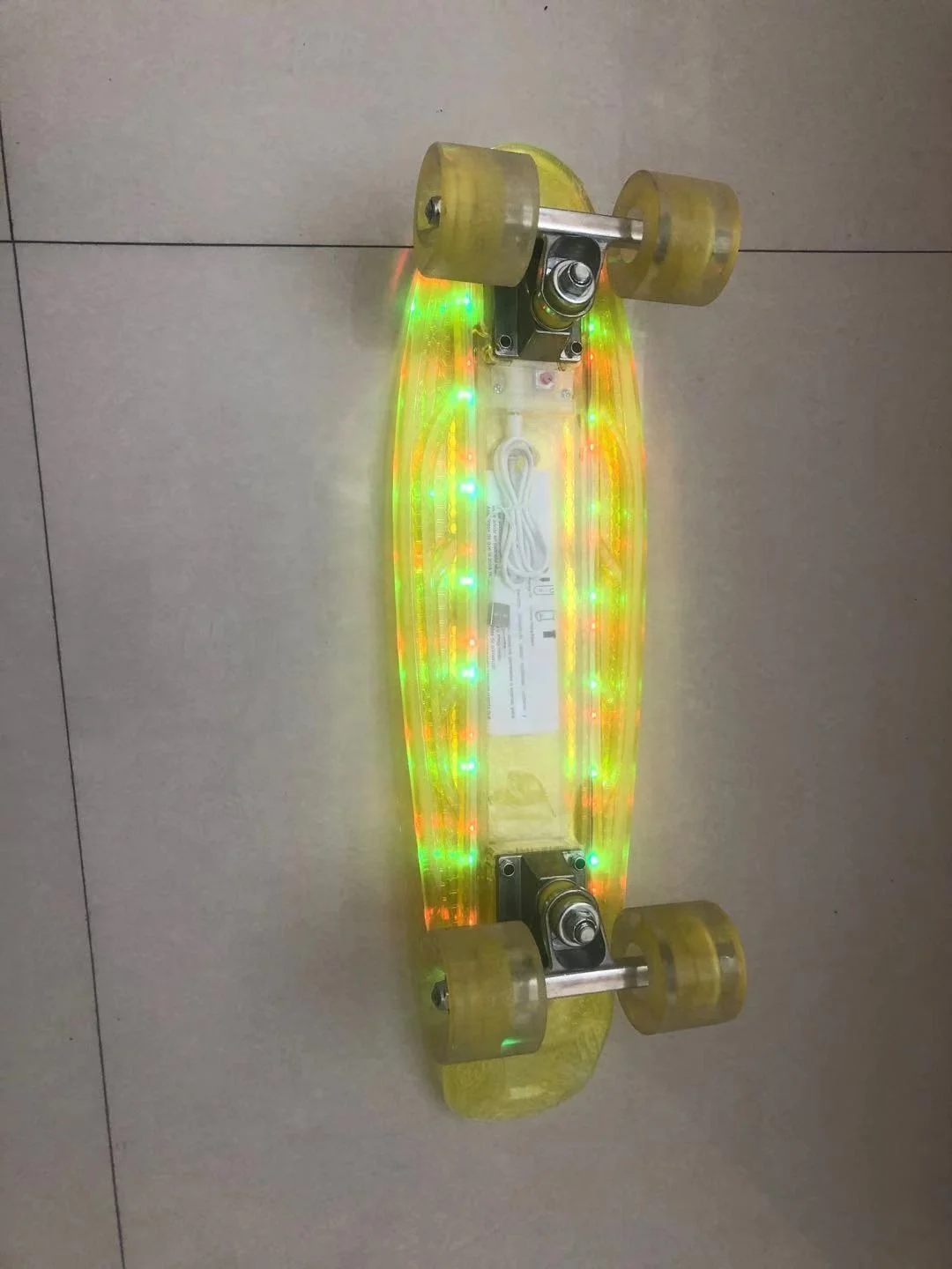 
Cheap Plastic skateboard deck with LED Light USB charging overboard skateboard without Electric 