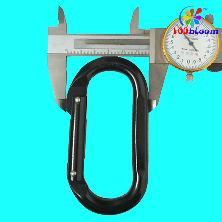 Factory wholesale 11cm flat  oval shaped carabiner snap hook aluminum karabiner clip outer door sport products