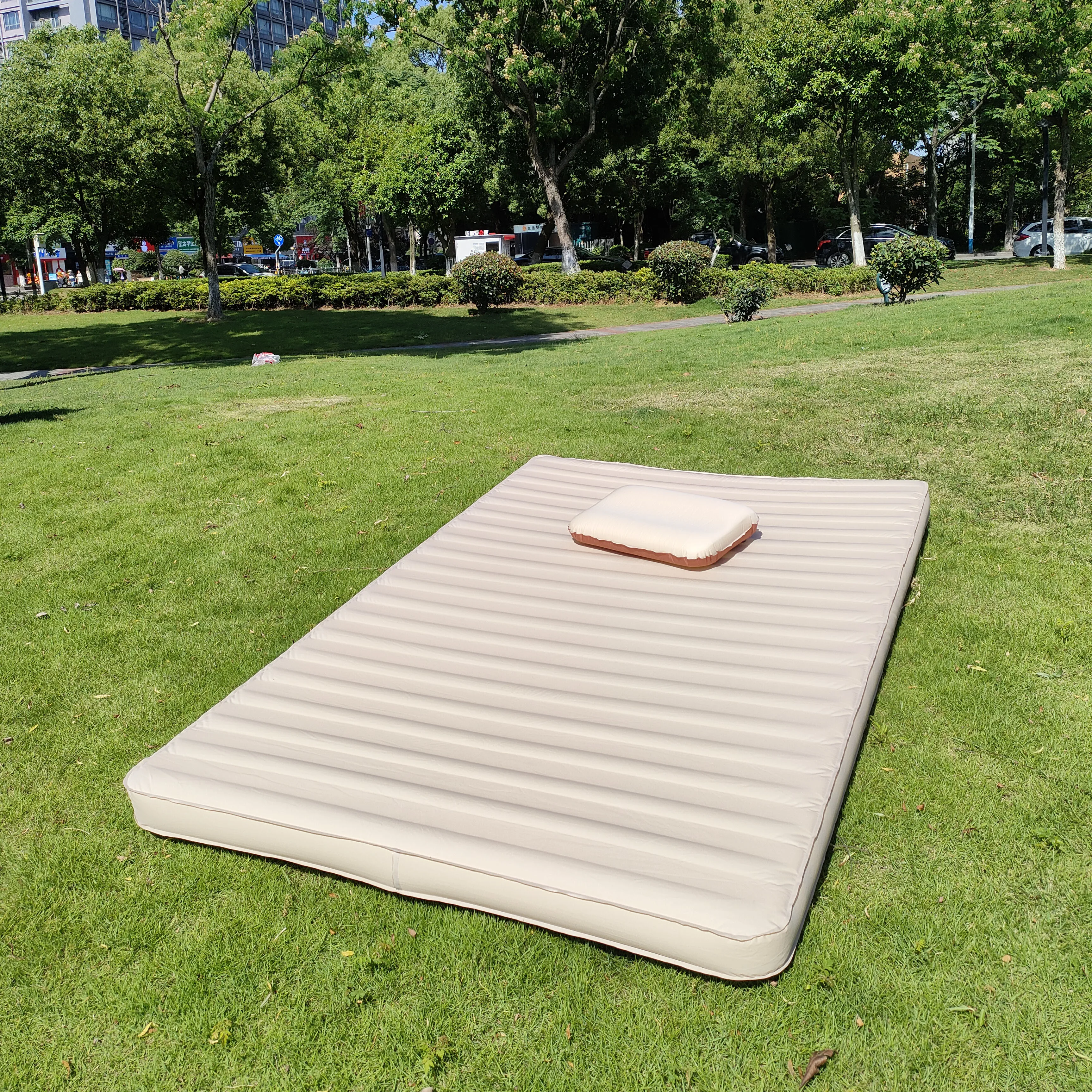 Patent Hot Selling Lightweight Self Inflating Mattress Air Core Sleeping Bag Mattress Pad Self Inflating for Car Roof Tent