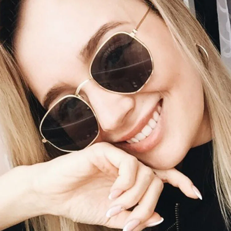 2022 wholesale Luxury Fashion Trendy women metal sun glasses oval aviation Sunglasses for ladies