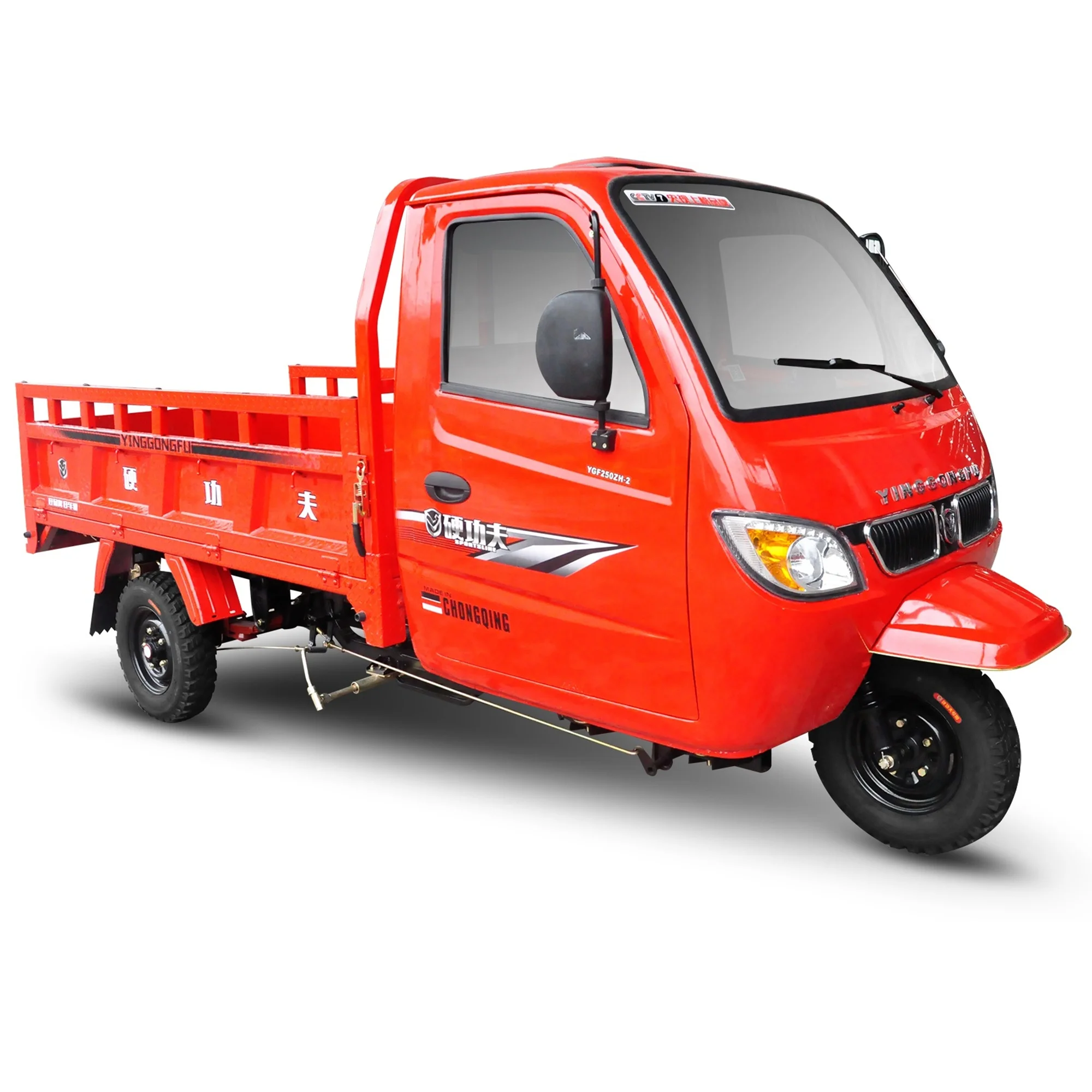 200cc cargo tricycle with cabin driving room three wheel closed motor tricycle