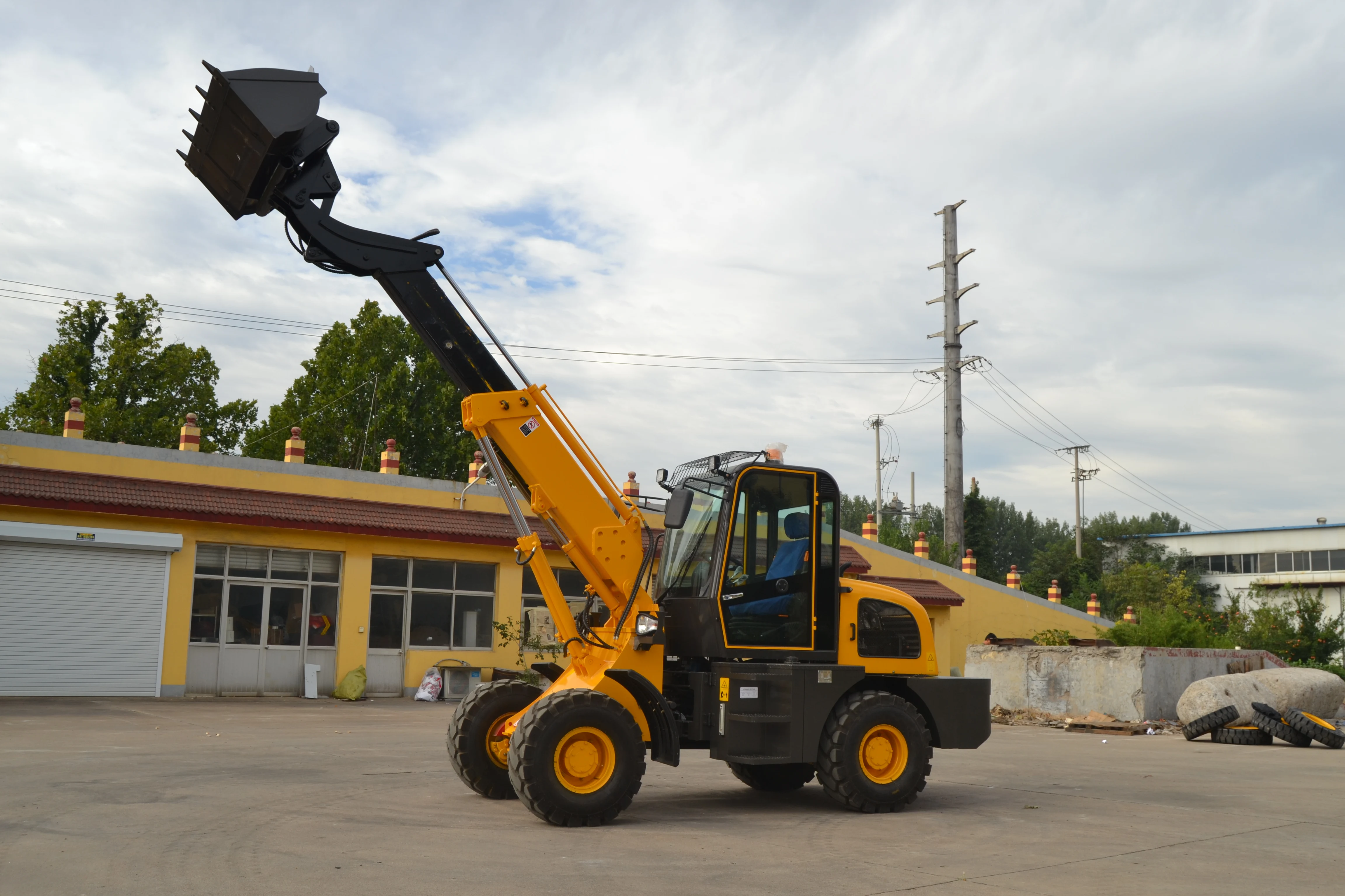 BSM1500 1.5ton Mini articulated compact telescopic wheel loader made in china