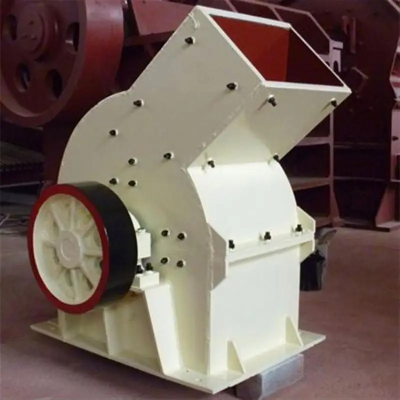Russia Ukraine Kazakhstan Kyrgyzstan Mobile Stone Hammer Crusher Mini Rock Charcoal Crushing Machine Price for Road Construction
