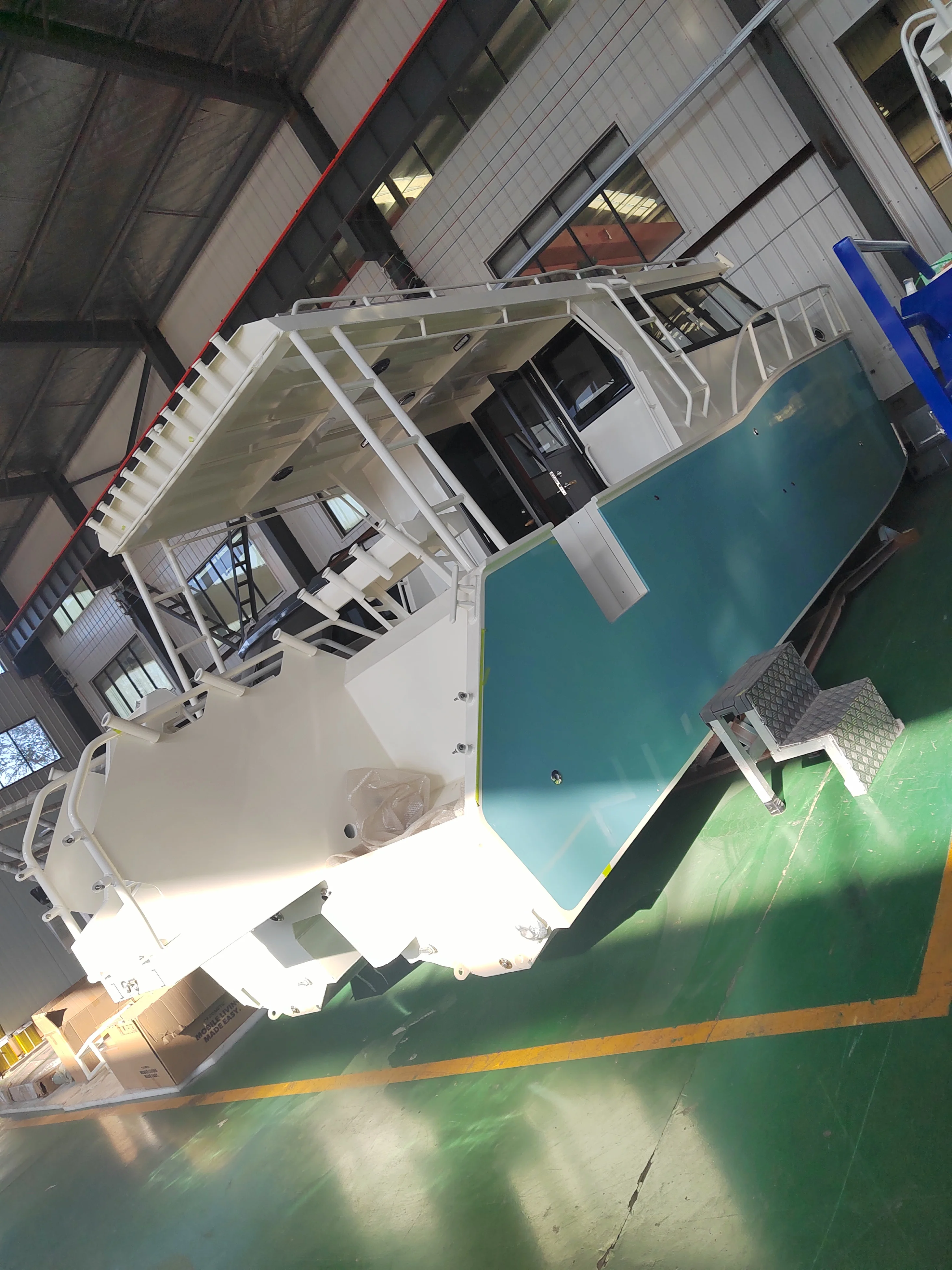 9.7m catamaran welded aluminum fishing power boat cruiser with cabin for sale