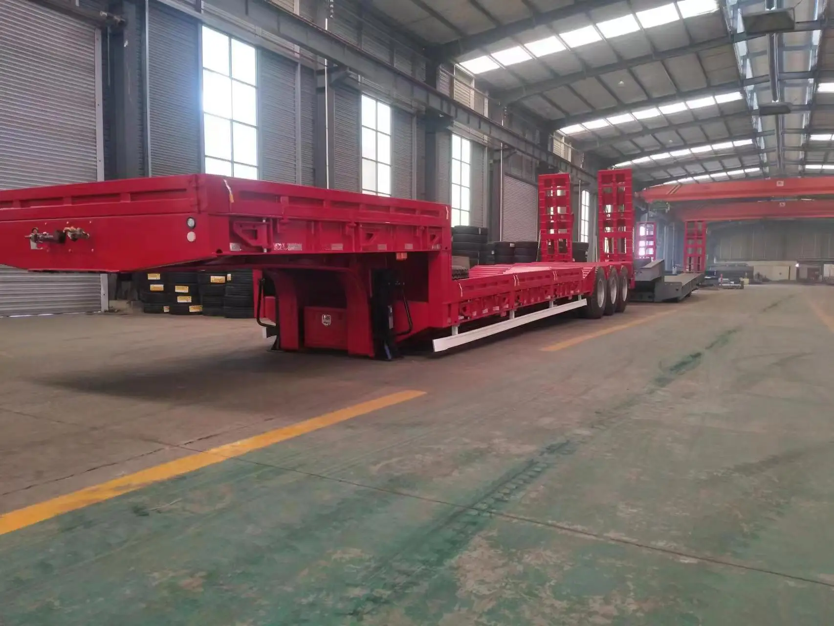 Factory Direct Price Chinese Brand Truck Trailer New 40 Ft 60ft Three Lines Six Axes Low Bed Flatbed Trailer
