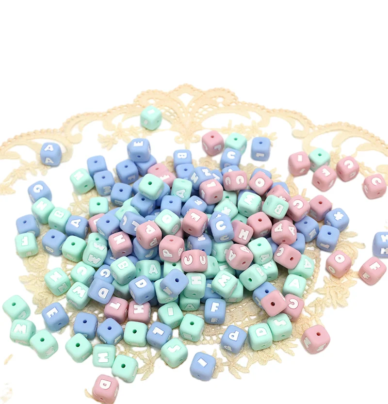 10mm 12mm Wholesale Silicone alphabet Bead Food Grade Silicone Russian English Beads for pens
