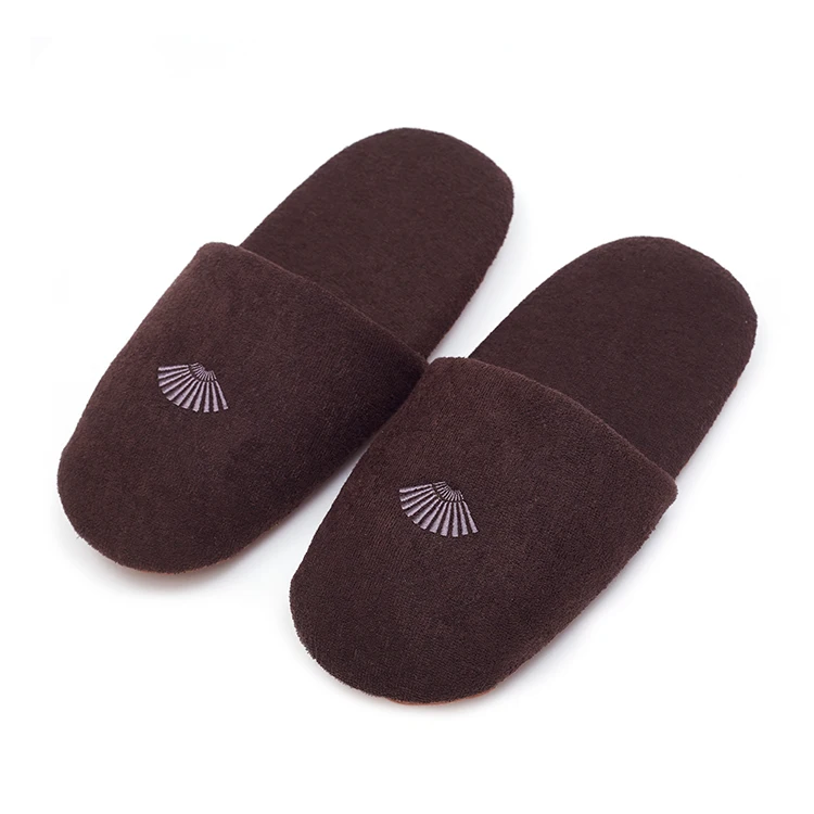Luxury Hotel Slippers Disposable Non-Slip Slippers Designs Custom Wholesale Slippers