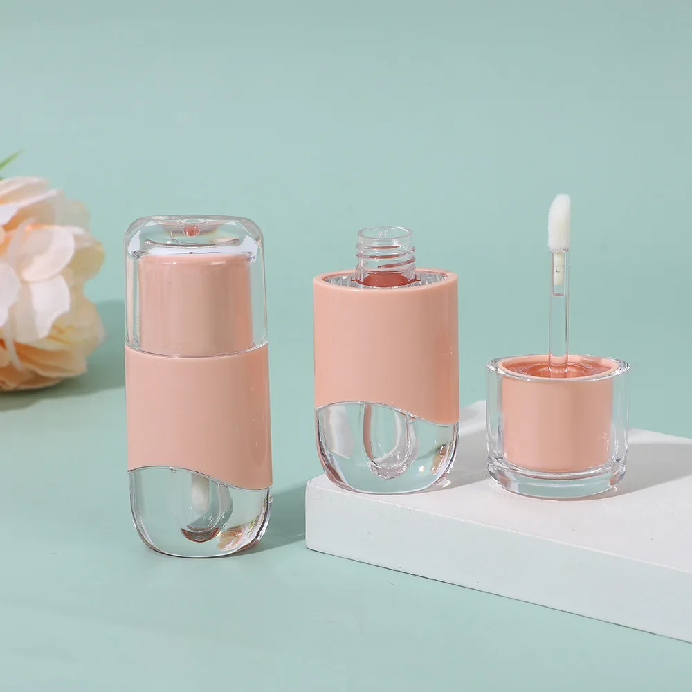 Elliptical Lip Gloss Tube Packaging Material 2.3ml Capacity Round My8854 75mm * 32mm