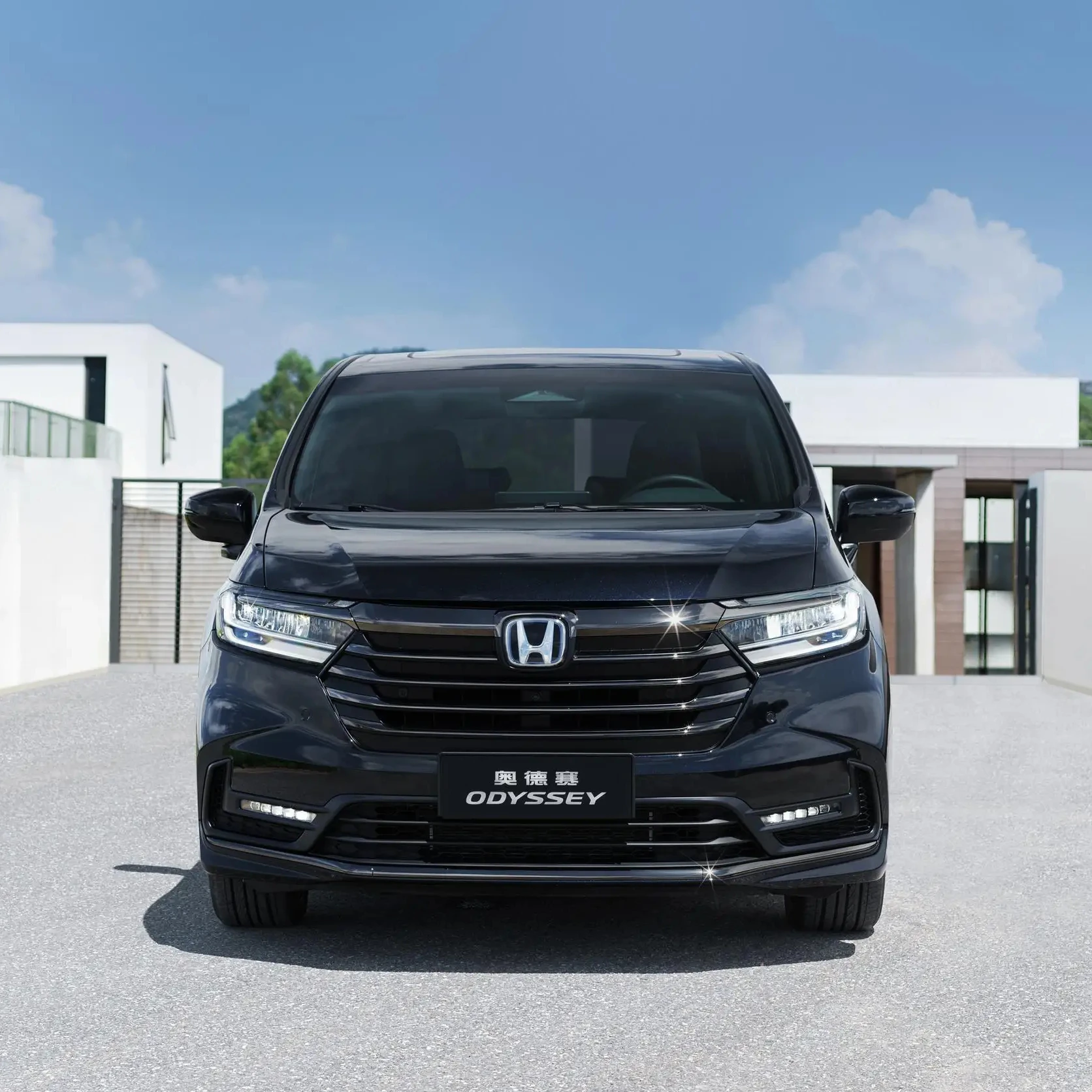 2024 High Performance 7 Seater Luxury Japanese 2.0L MPV High Speed Hond-a Odyssey LHD Hybrid Car for Sale