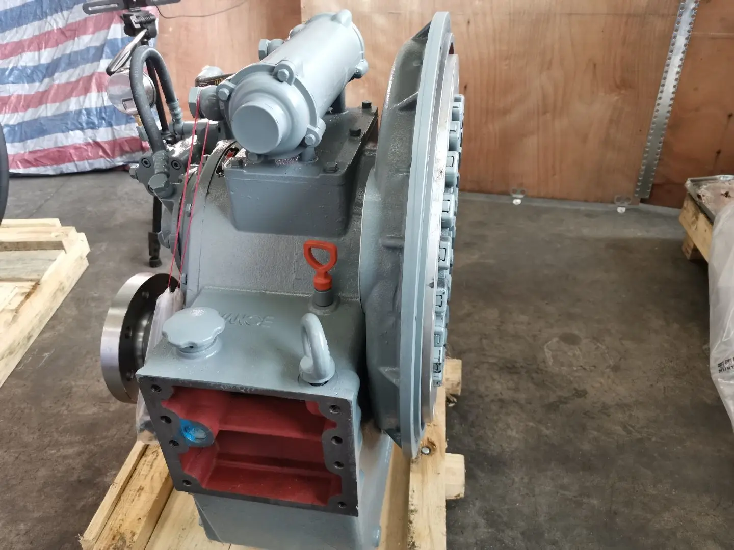 ADVANCE marine gearbox HC138 for marine boat  for matching the engine with power 20-2000kw@1500-3100 rpm