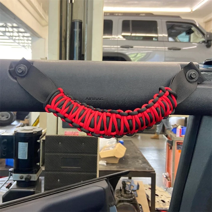 Archaic Accessories New Design Off-road Roof Armrest Braided Belt Handle Roll Bar Grab Handles For Ford Bronco 4-door 2021