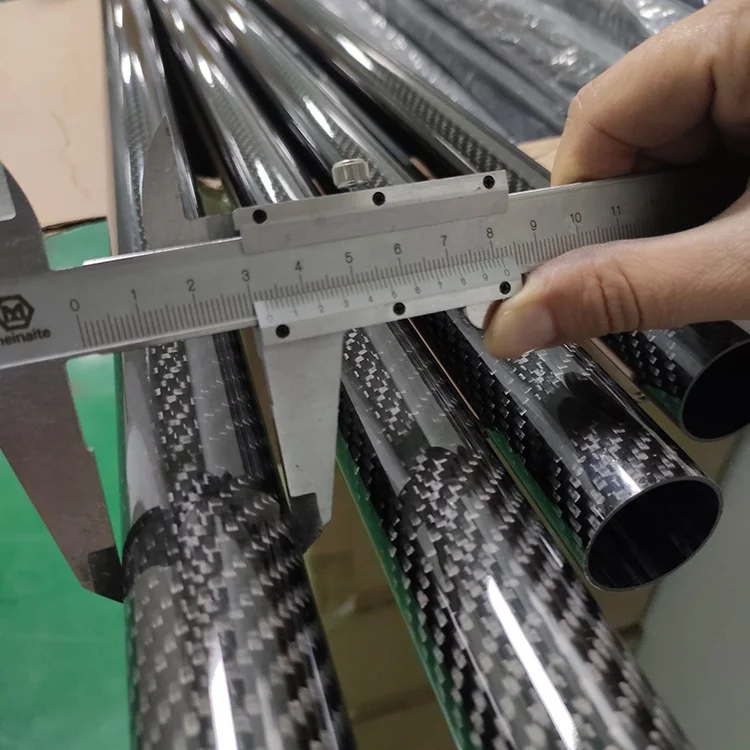 Manufacturer High Modulus 3K Carbon Fibre Round Tube/Pole/Pipe Custom Carbon Fiber Tube