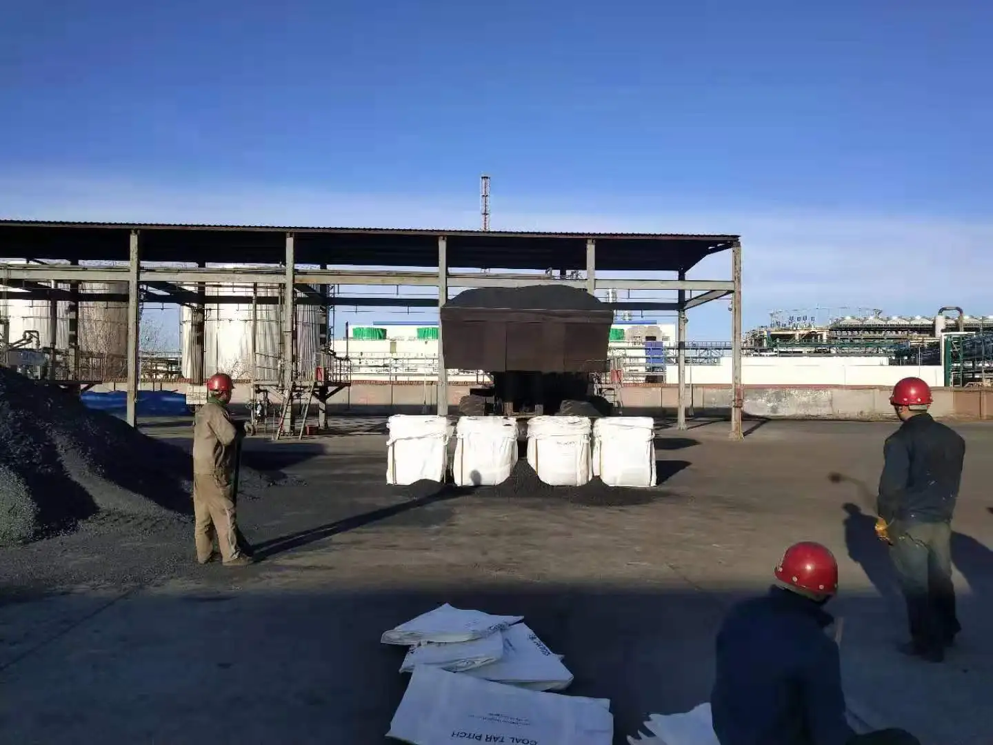 low temperature coal tar pitch