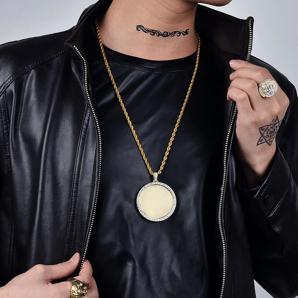 Popular Pedant Zircon Brass Material Gold Plated One Circle Diamond Iced Out Lager Round Photo Pendants