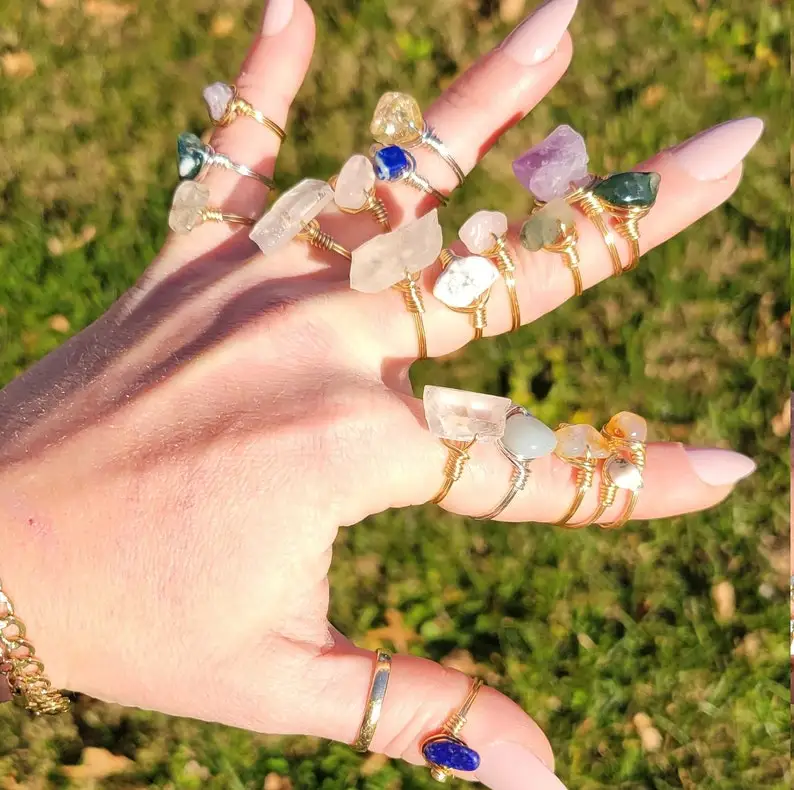 Minimalist irregular raw stone Healing crystal Wire Wrapped Amethyst carnelian gemstone ring