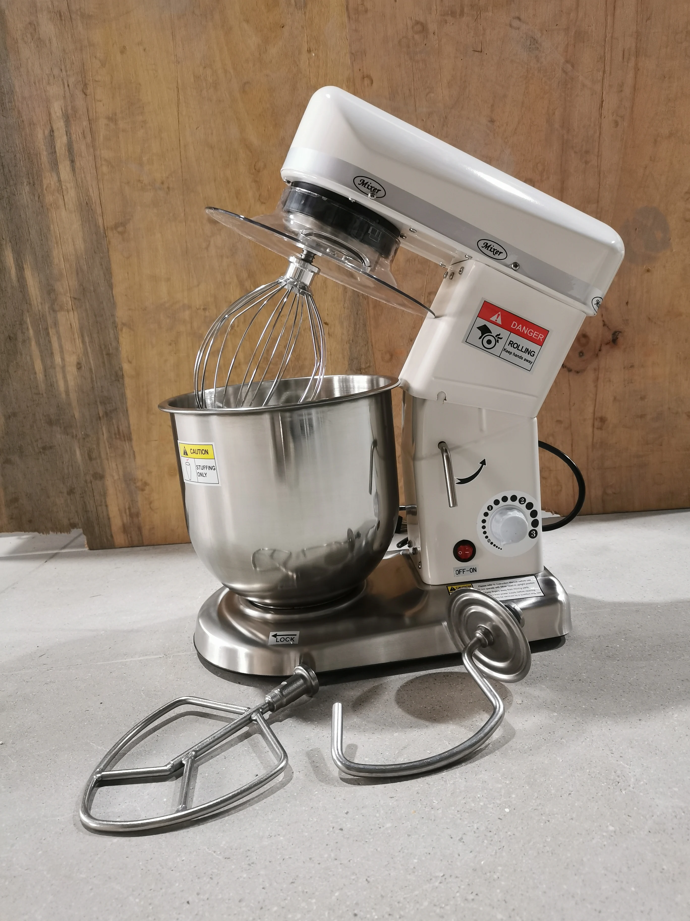 Factory Price Planetary Mixers 7 liters Industrial Food mixers for sale